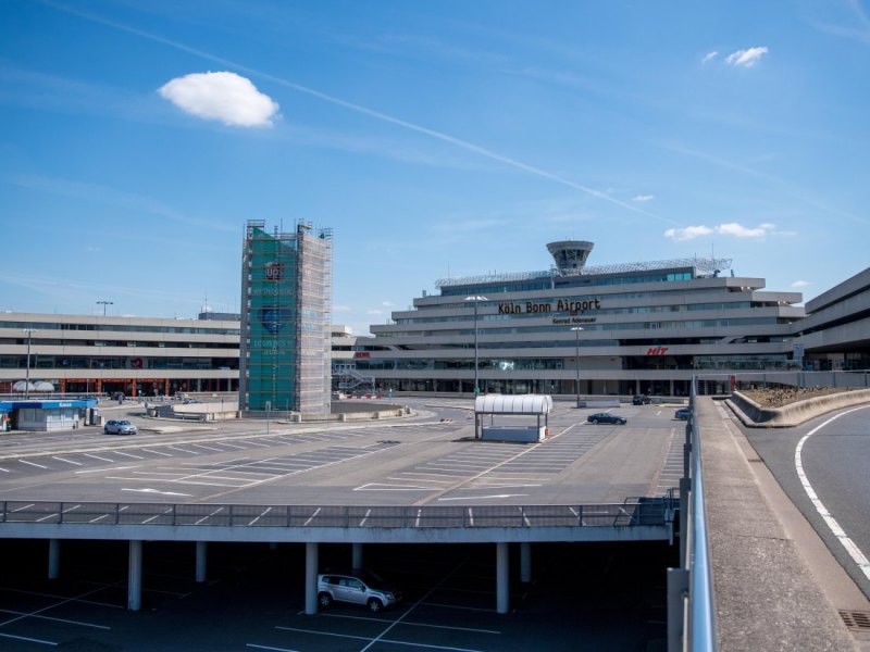Flughafen Köln/Bonn.jpg