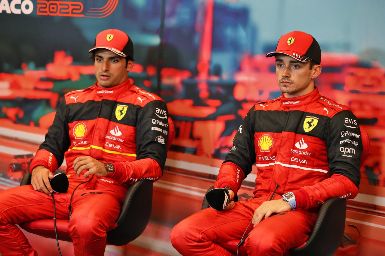 Formel 1: Charles Leclerc (r.) war nach dem Monaco-GP bedient.