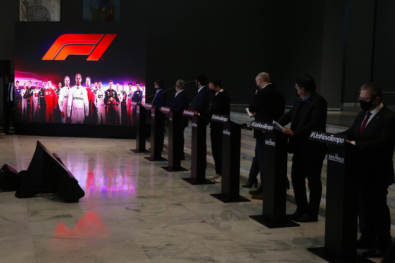 Auf einer Pressekonferenz sprachen die Verantwortlichen in Brasilien über eine Verschiebung des Rennens in Sao Paulo.