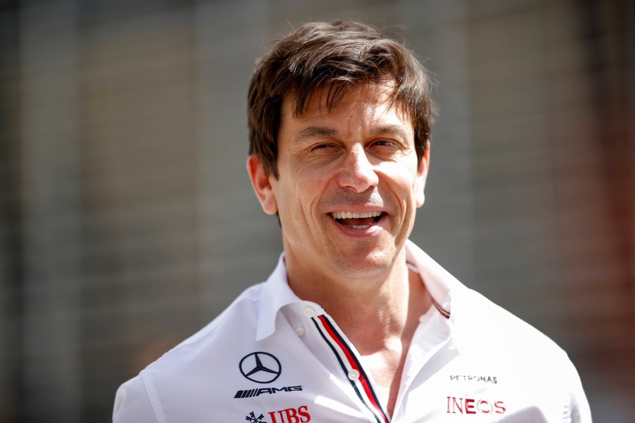 In der Formel 1 würde Toto Wolff solch einen Scherz wohl nicht durchgehen lassen. 