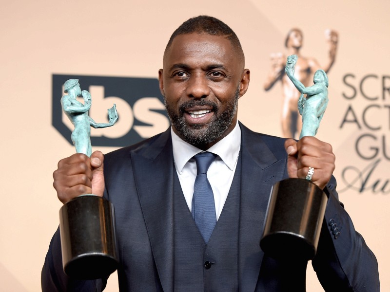 Idris Elba freute sich direkt über zwei Preise.