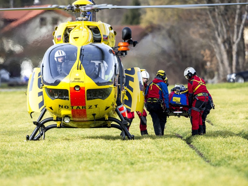 „Die Hilfeleistung steht an erster Stelle“, sagte der Sprecher der Feuerwehr. 