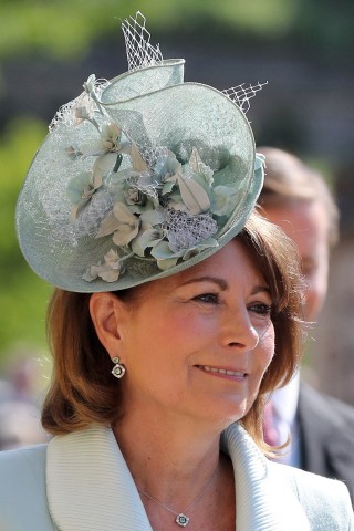 Sitzt wie eine Eins: Carole Middleton mit Hütchen. 