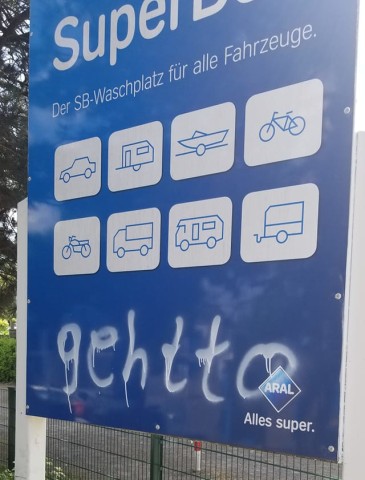 Gelsenkirchen: Was will uns der Urheber dieses Tags genau sagen?