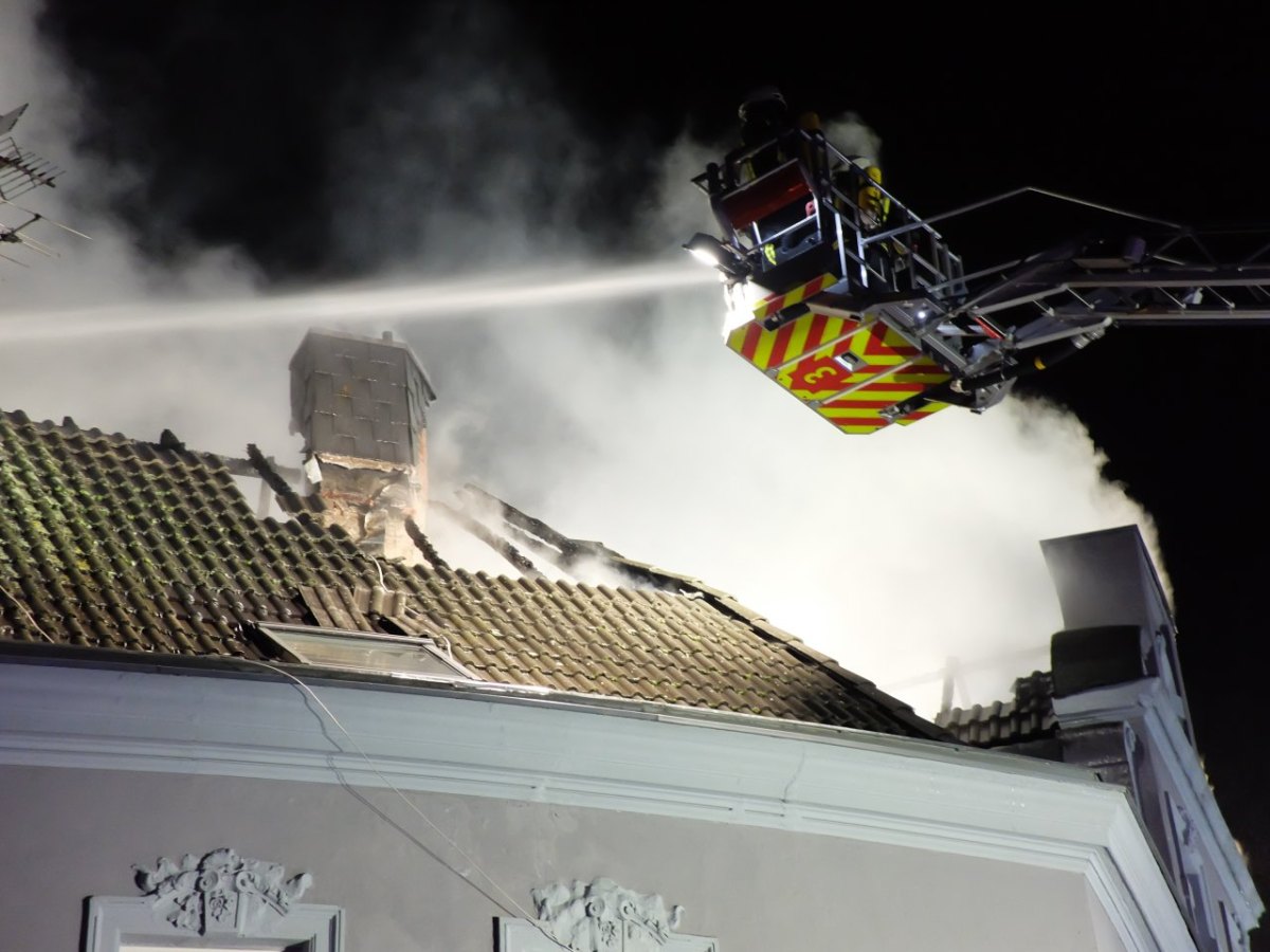 Gelsenkirchen-Dachstuhlbrand.JPG