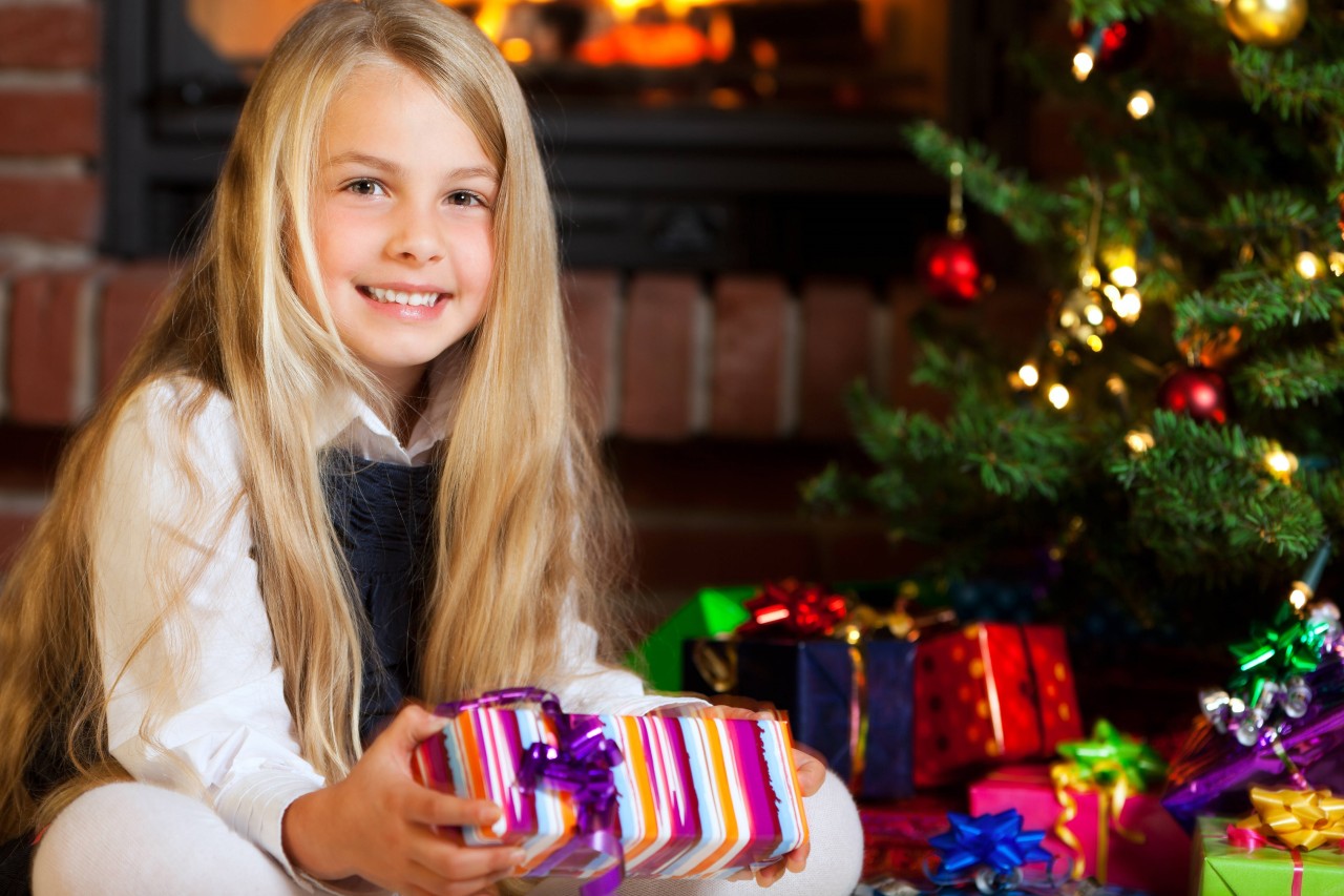 Günstige Geschenke und trotzdem Kinder, die sich freuen? Möglich! (Symbolfoto)