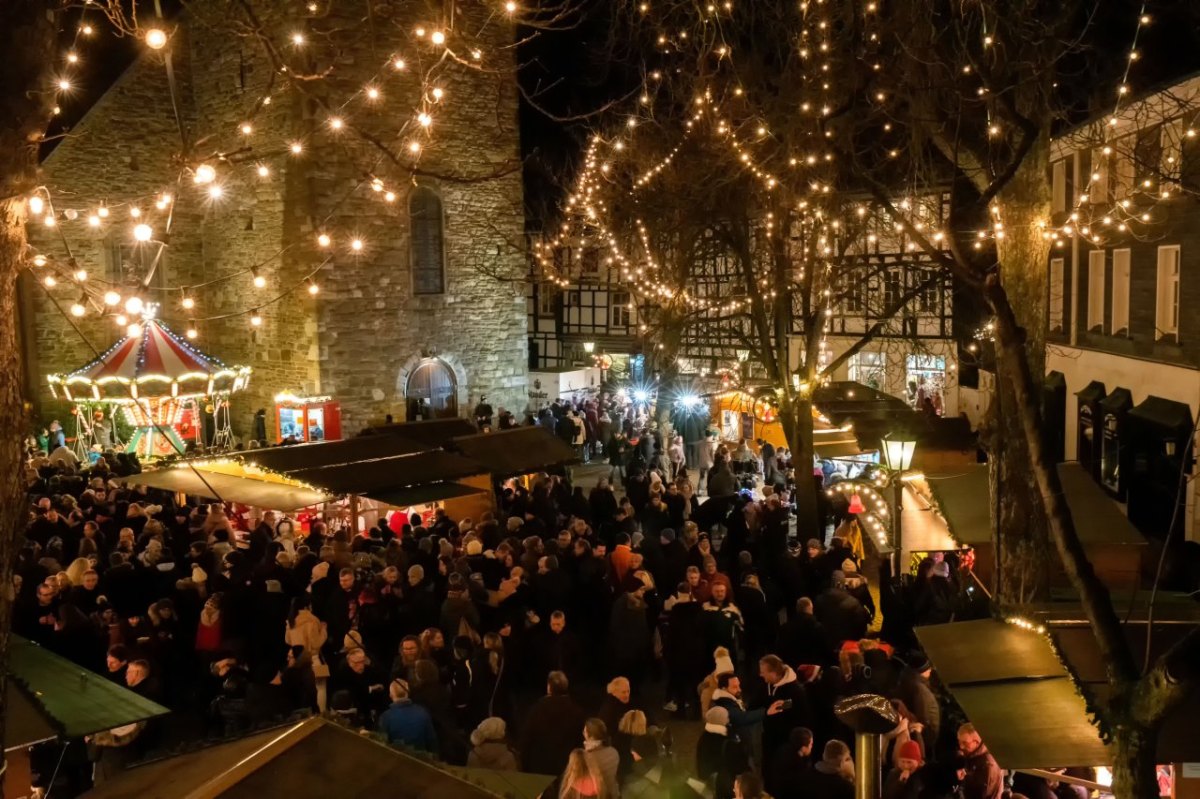 Hattingen Weihnachtsmarkt.jpg