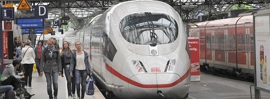 Hauptbahnhof Köln--543x199.jpg