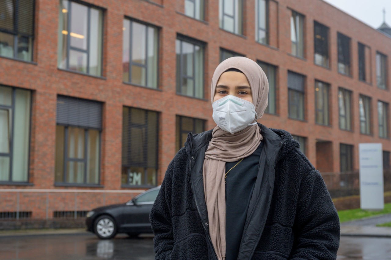 Herne: Melda möchte ihr Kopftuch nicht ablegen und musste ihr Praktikum im St. Marien Hospital aus diesem Grund abbrechen.