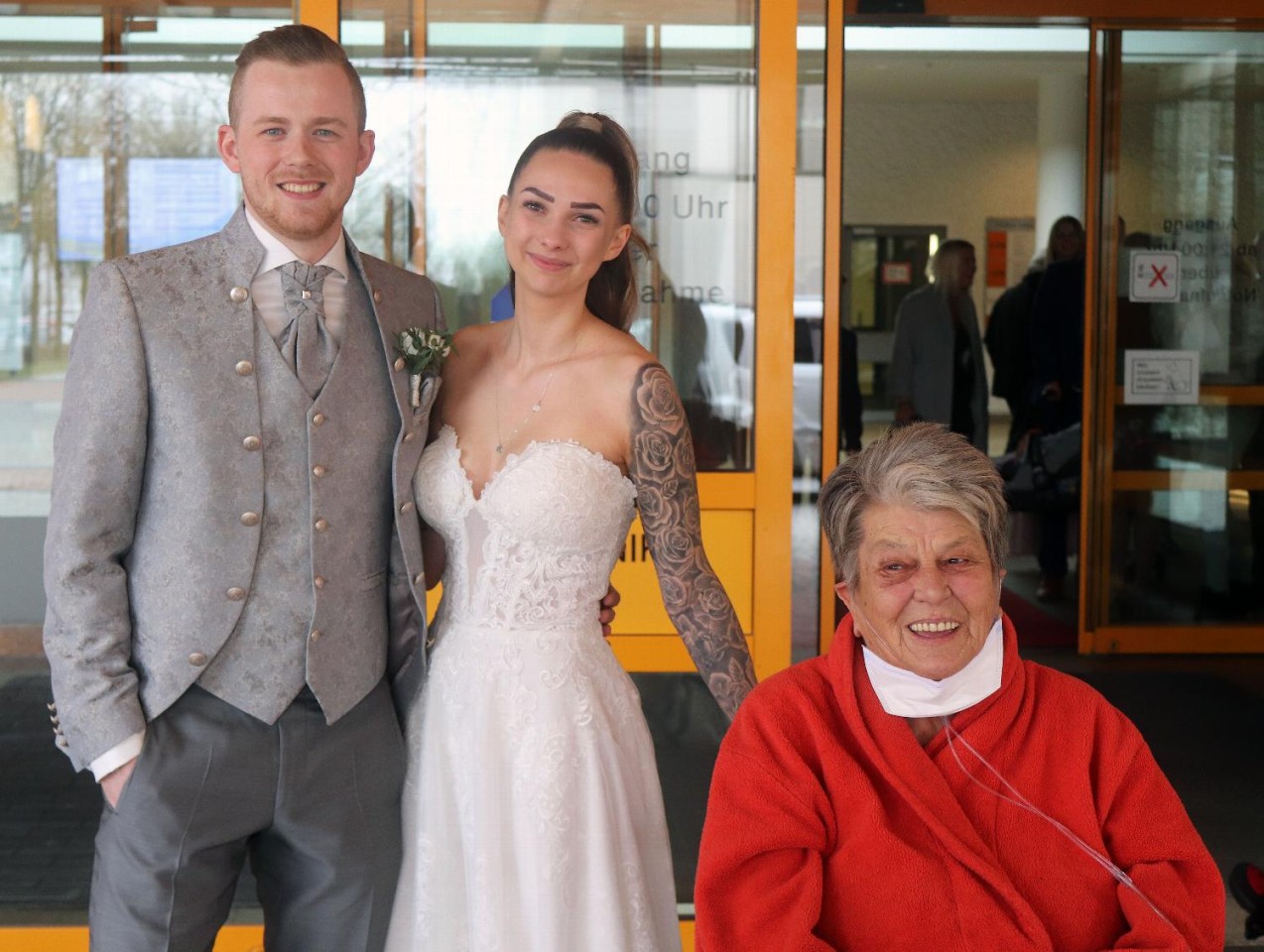 Eine Hochzeit ohne ihre Oma? Das war für Enkelin Nadine völlig ausgeschlossen. 