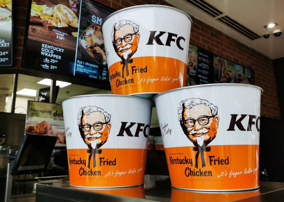 KFC Hungrige Kundin.jpg
