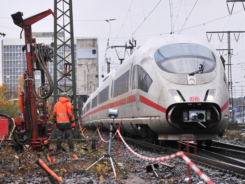 Seit dem 20. November umfahren alle Fernzüge Essen. Einzige Ausnahme: der in Essen startende ICE nach München (über Nürnberg).  Foto: Sebastian Konopka