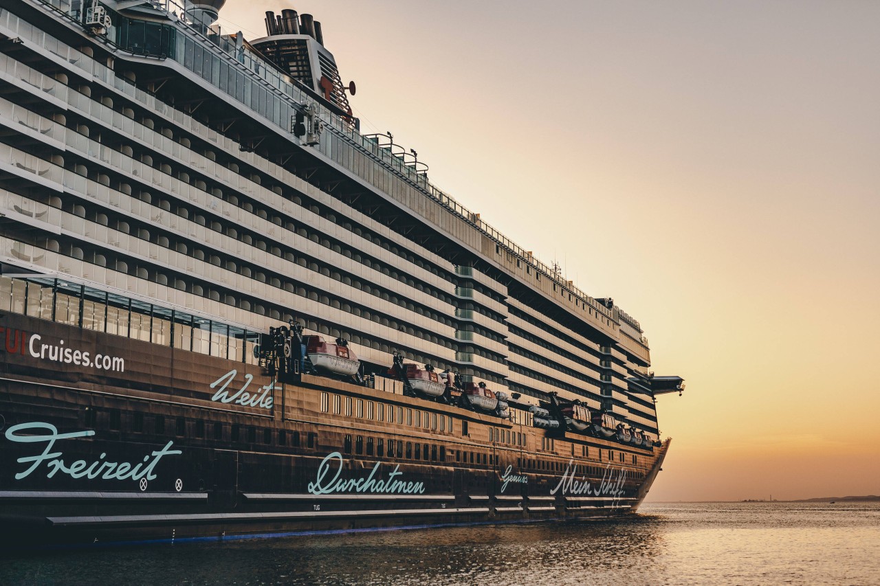 Neues von der „Mein Schiff 1“!