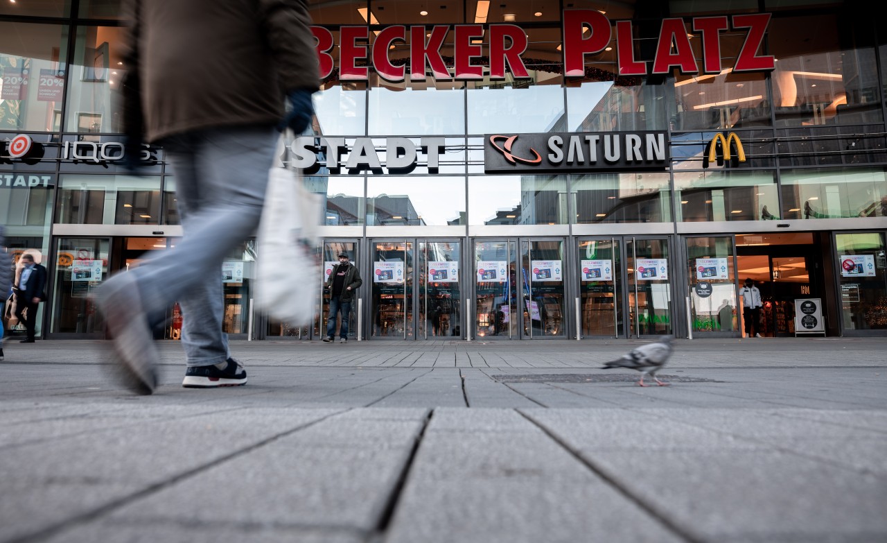 Am Limbecker Platz in Essen wurde es am Donnerstagabend gefährlich. (Archivbild) 