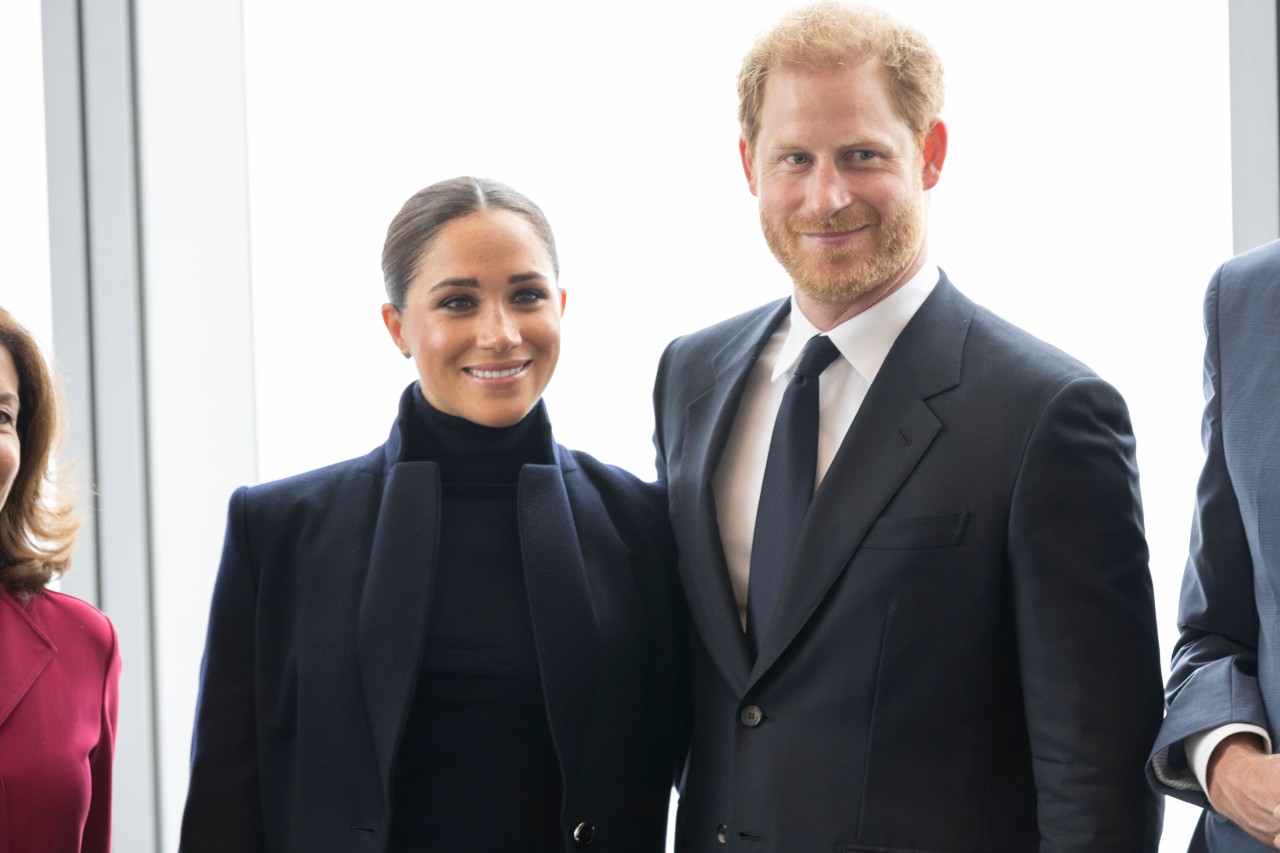 Meghan Markle und Prinz Harry in New York. Sie waren ganz in schwarz gekleidet.