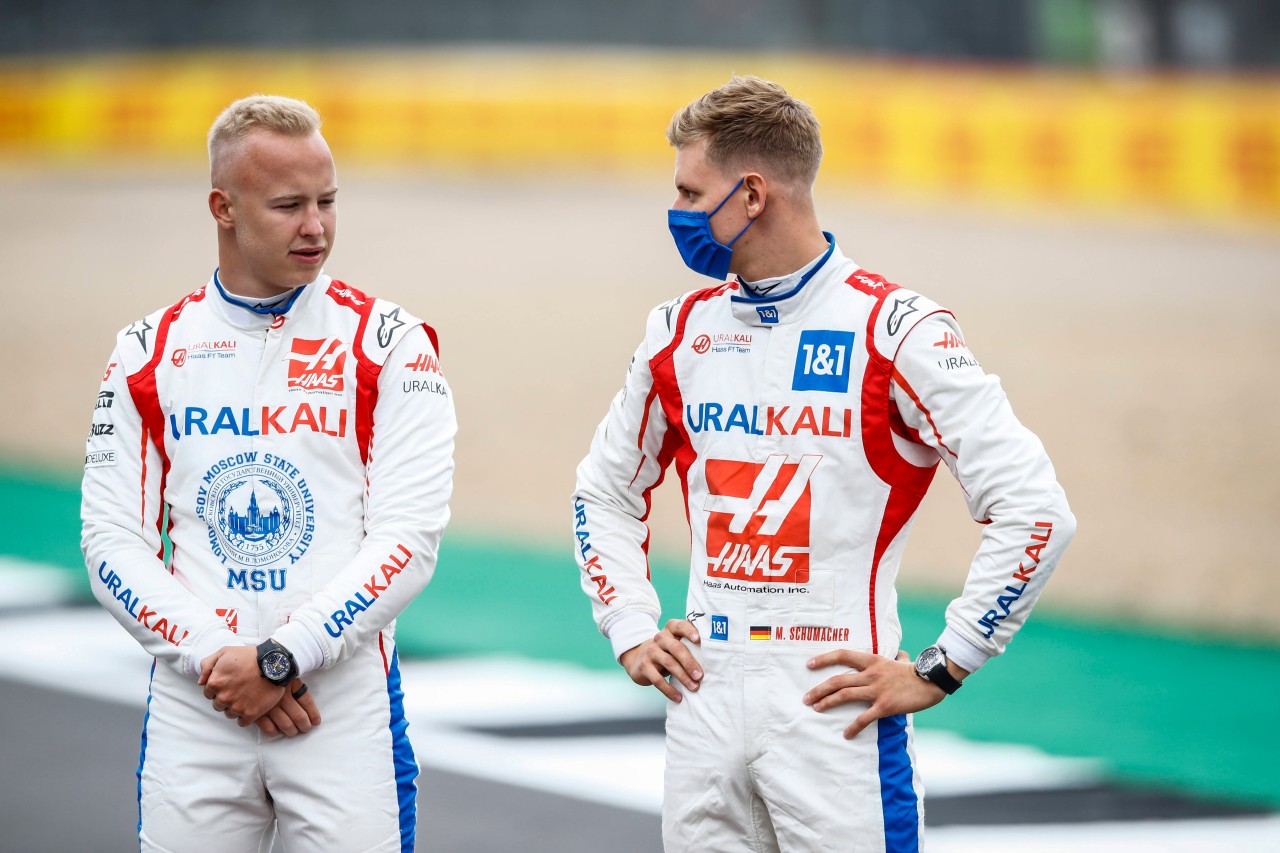 Formel 1: Nikita Mazepin fällt im letzten Rennen aus.