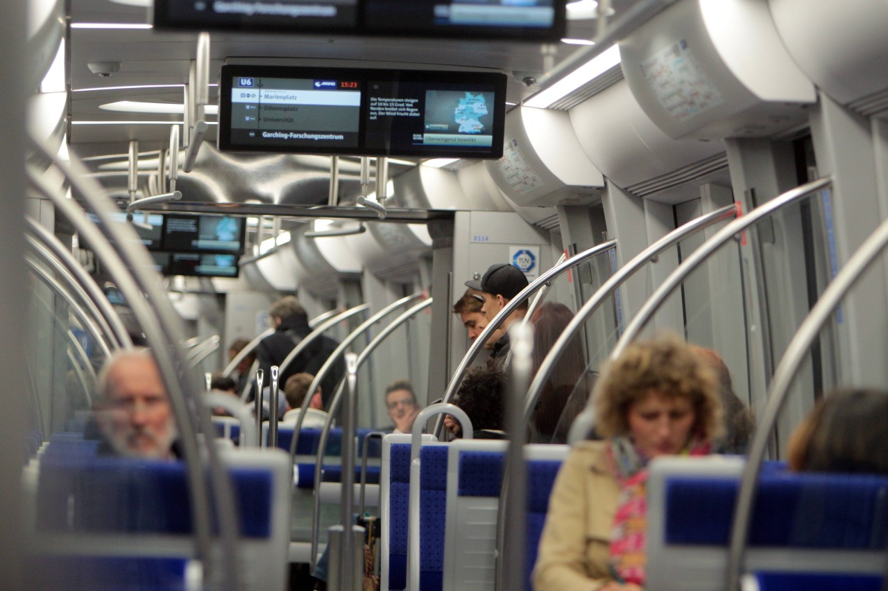 In einer U-Bahn in München hat wohl jemand seinen Stepper vergessen. (Symbolbild)