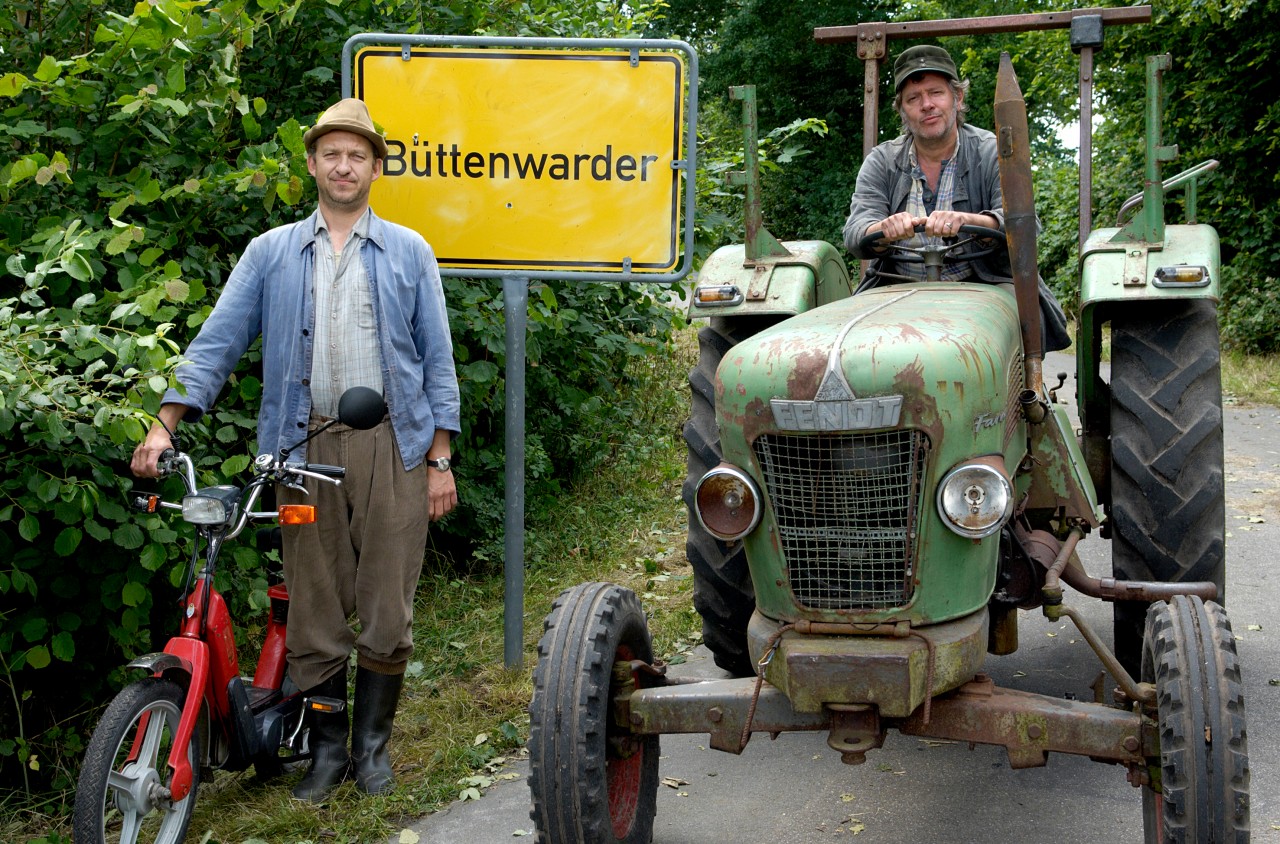 Peter Heinrich Brix und Jan Fedder in ihren Rollen als  Tönnsen und Brakelmann.