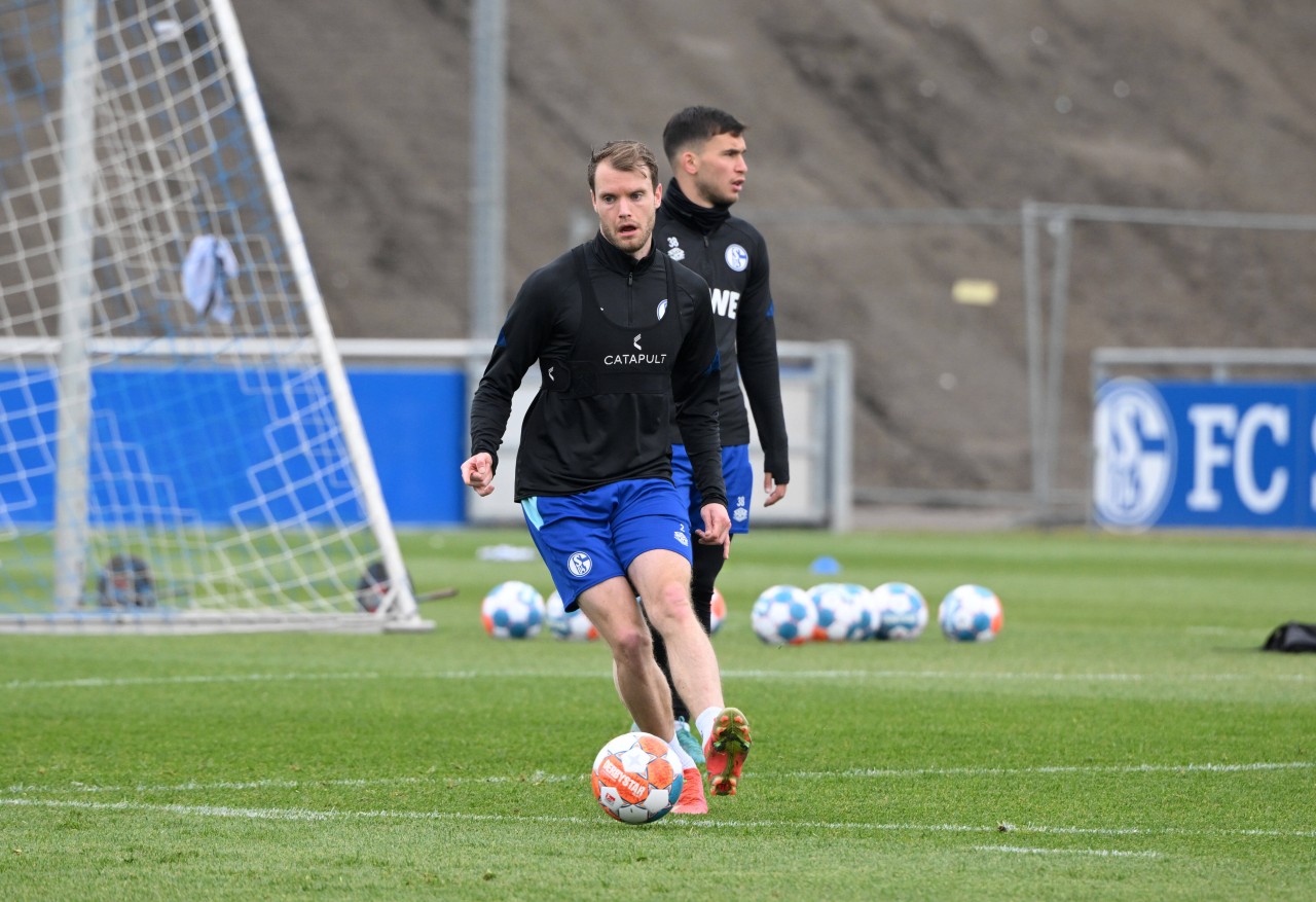 Ouwejan trainiert wieder mit Ball.