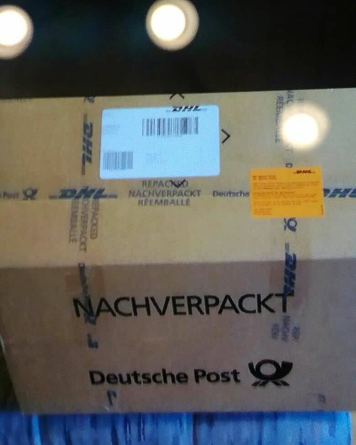 Paket-DHL-Post-Nachverpackt-Umgepackt.jpg