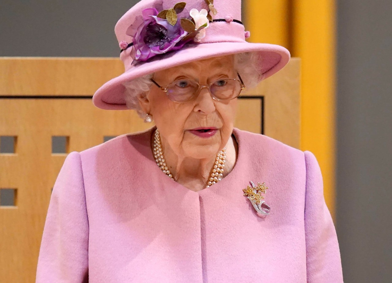 Queen Elizabeth II. hat sich mit dem Coronavirus infiziert.