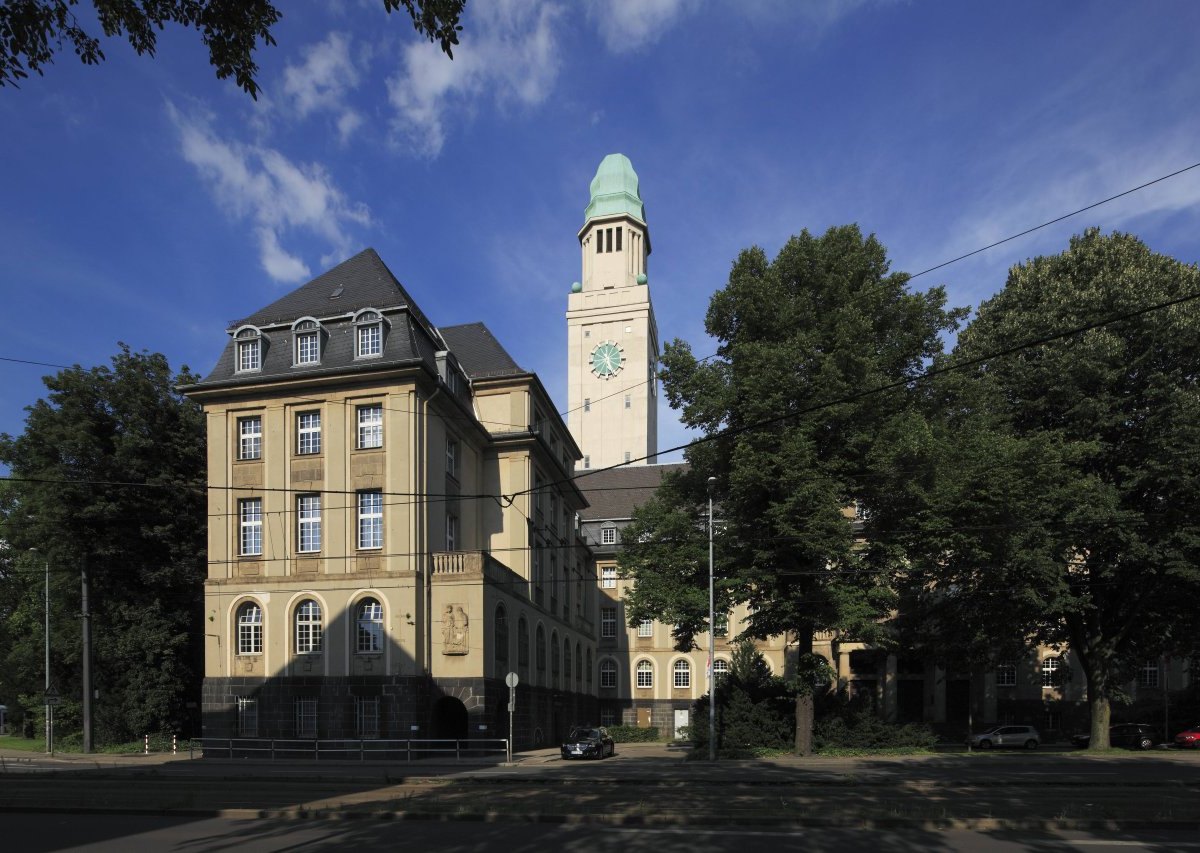 Rathaus Gelsenkirchen Buer.jpg