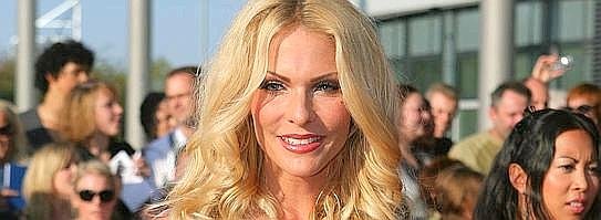 Sonya Kraus--543x199.jpg