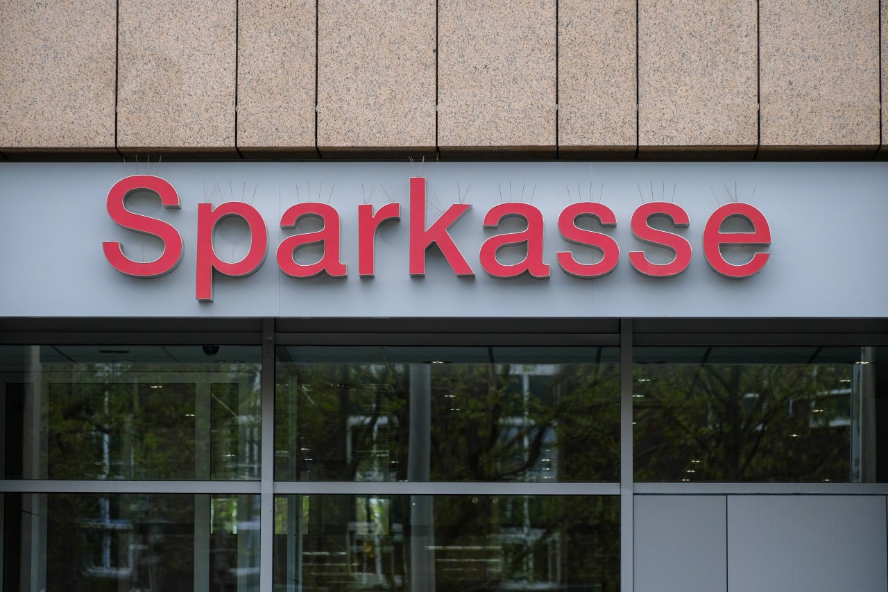 Achtung vor dieser Phishing-Mail! Betrüger haben es auf Kunden der Sparkasse abgesehen. (Archivbild)