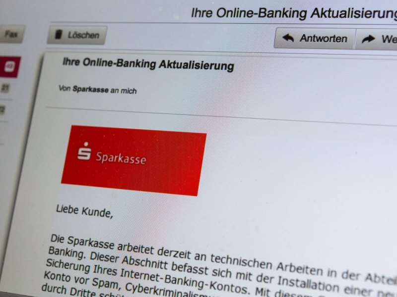 Sparkasse und Paypal.jpg