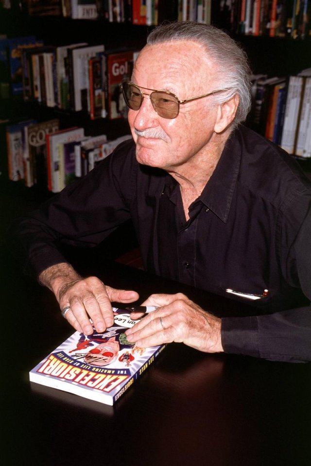 Stan-Lee-Marvel.jpg