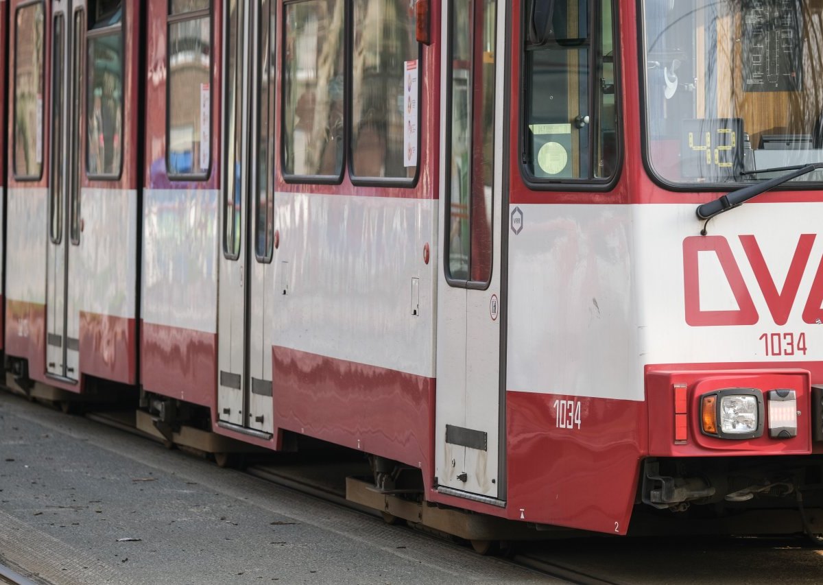 Straßenbahn Duisburg.jpg