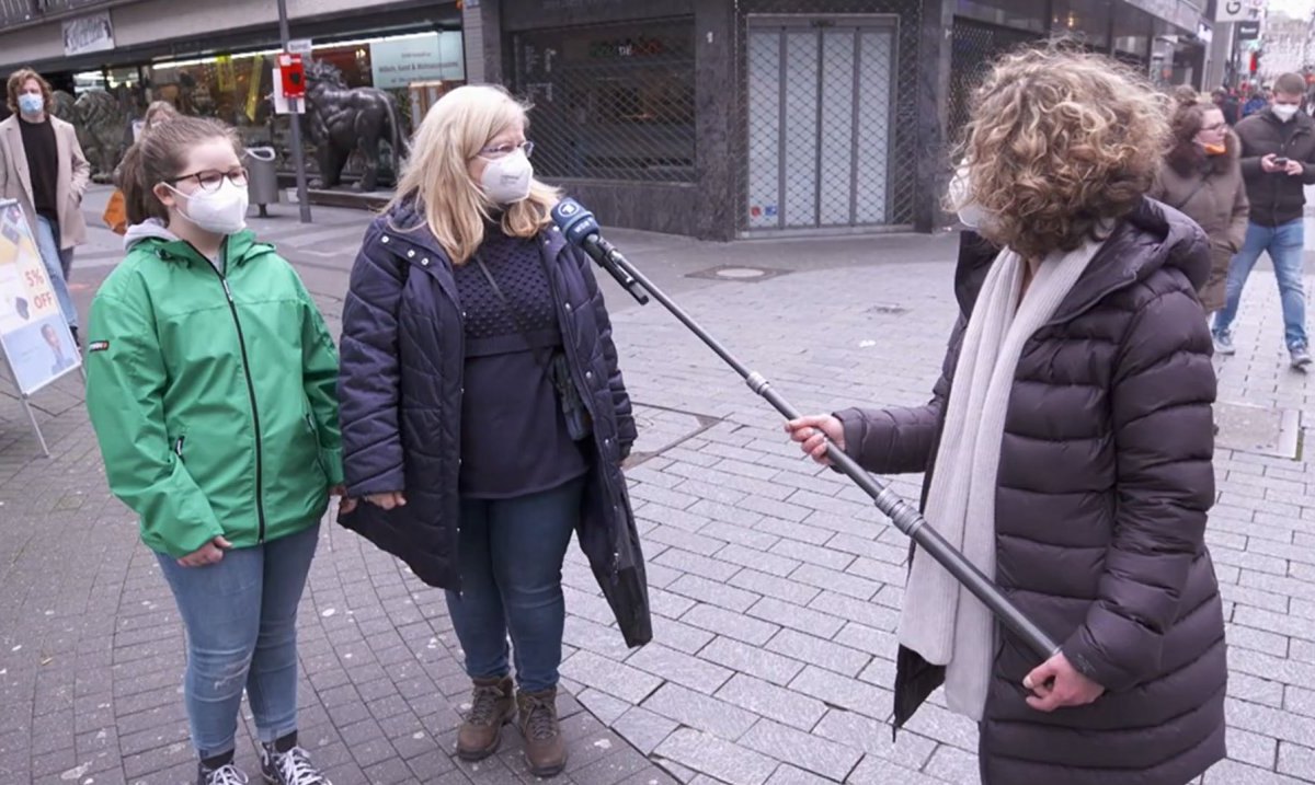 Straßenumfrage Hart aber fair