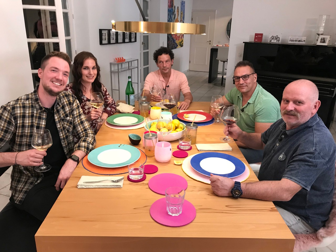 Thomas will mit seinem Essen bei „Das perfekte Dinner” punkten.