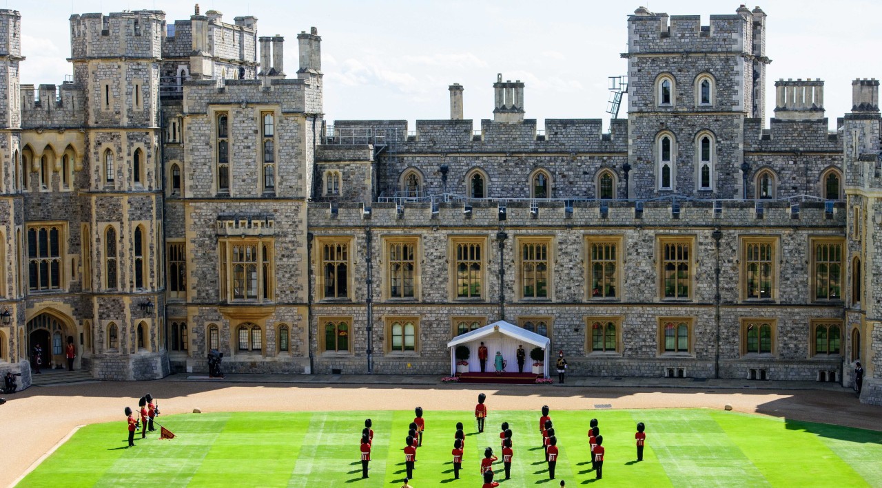 Wie schon 2020 wird „Trooping The Colour“ in diesem Jahr in Windsor stattfinden.