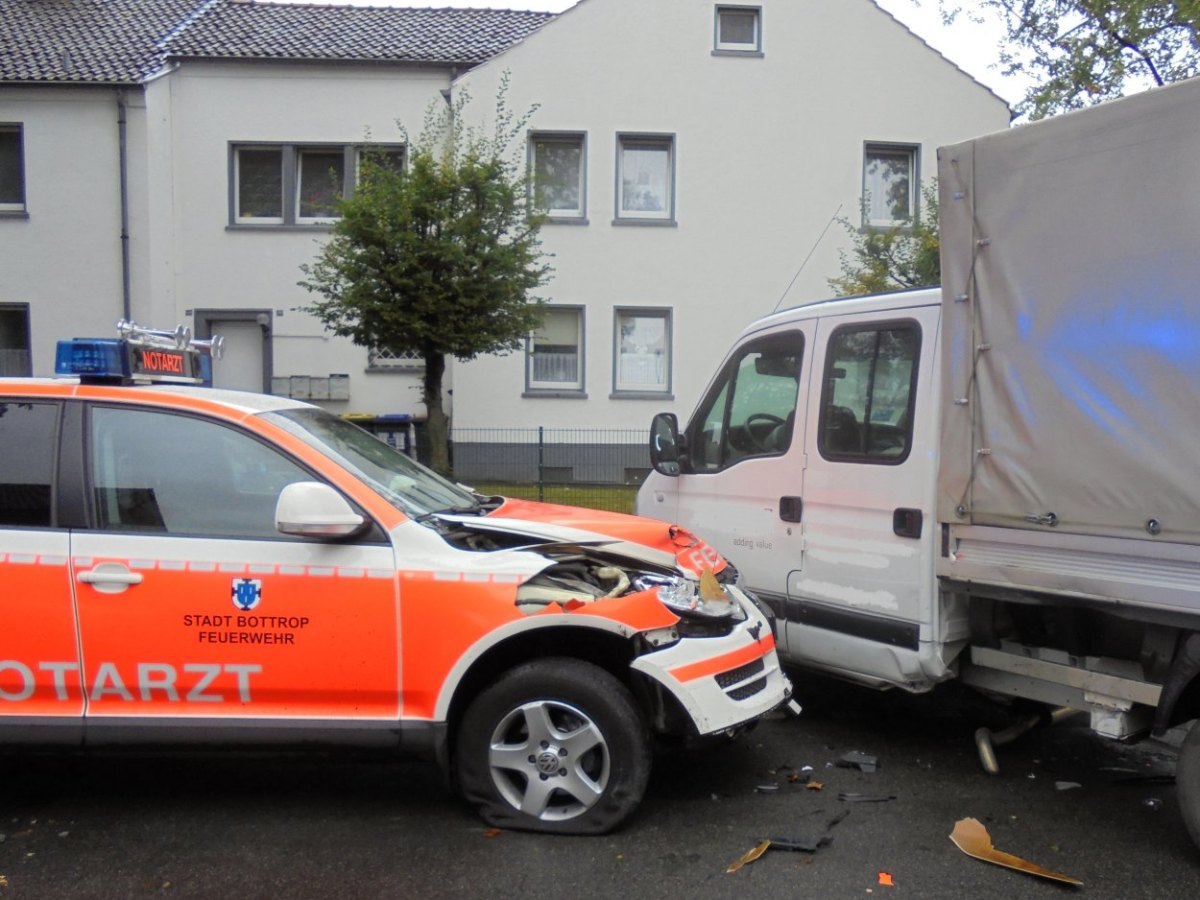 Unfall-Bottrop-Notarzt.jpg