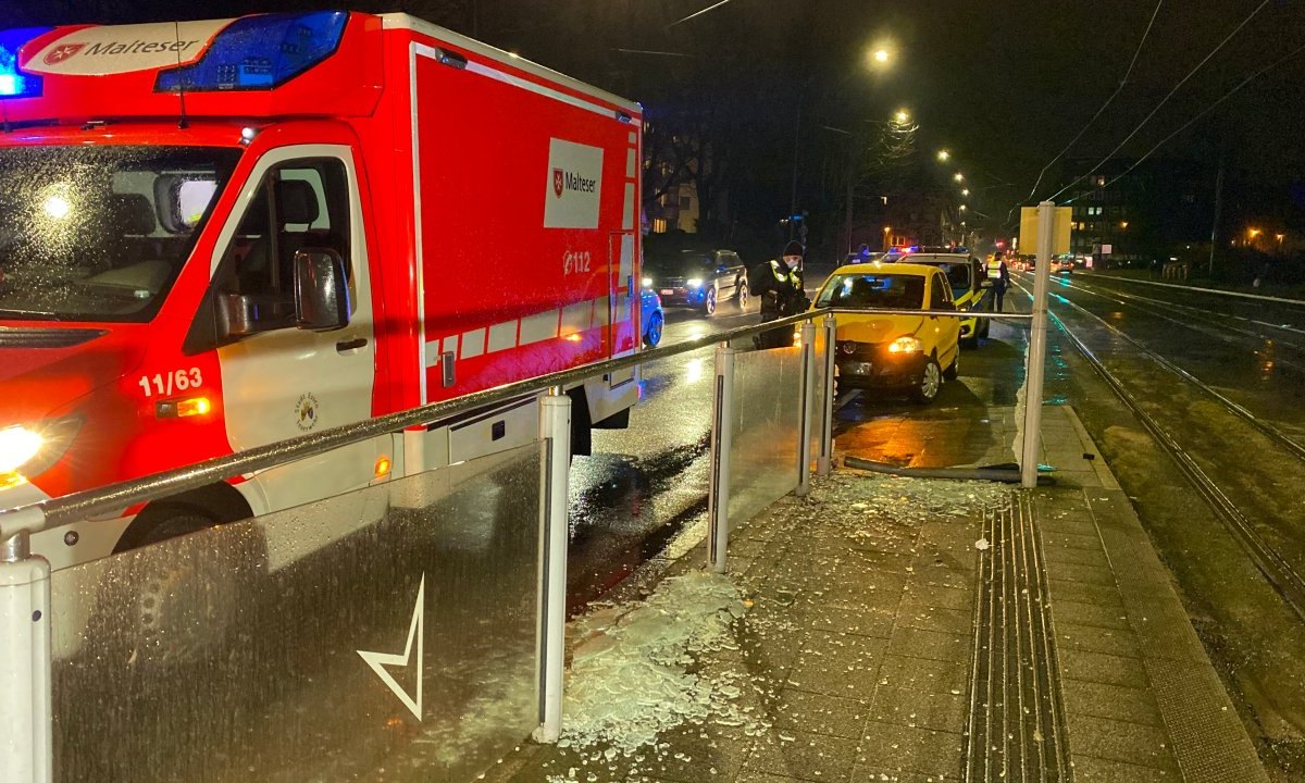 Unfall Haltestelle.jpg