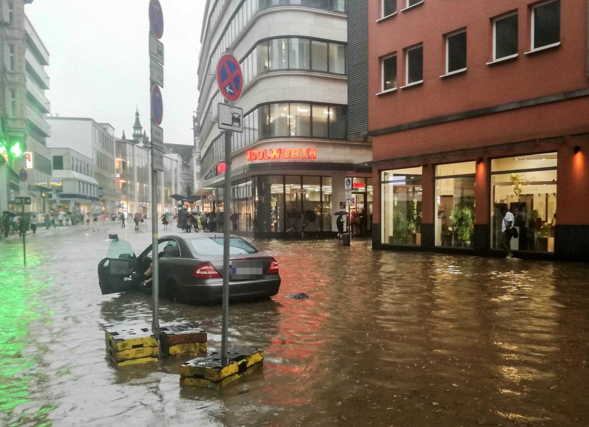 Unwetter-Wuppertal-NRW-Gewitter.jpg