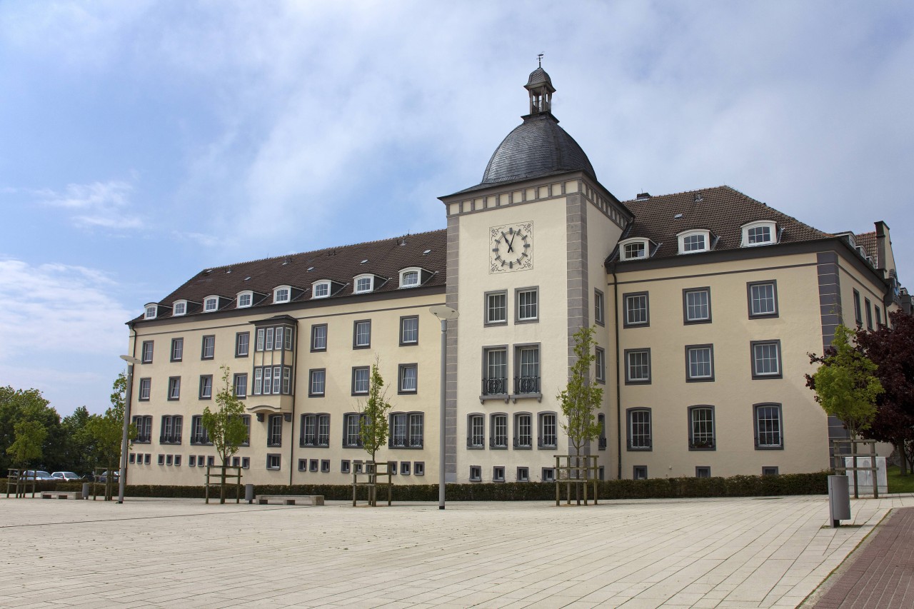 Urlaub an der Ostsee: Das Kurhotel am Rügenplatz in Sassnitz – hier in der Nähe befindet sich die Steinschnecke. 