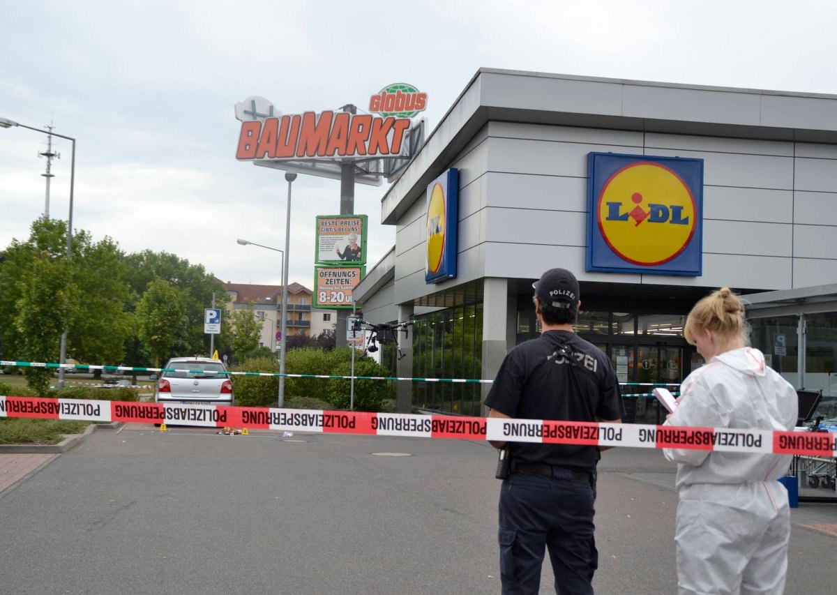 a razzia bei lidl.jpg