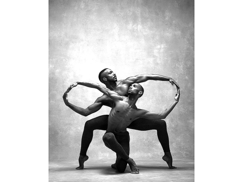 Michael Jackson Jr. und Sean Carmon vom Alvin Ailey American Dance Theatre in New York. 