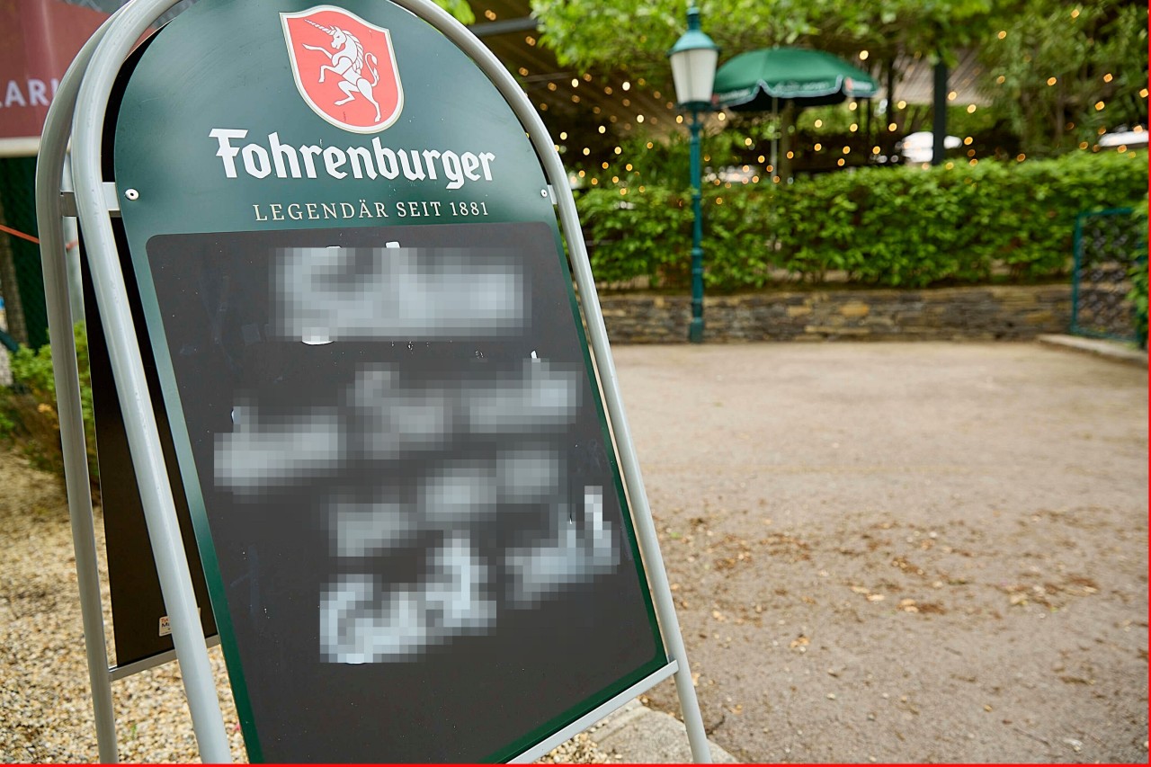 Ein Schild in Bochum sorgt für Aufruhr. (Symbolbild)