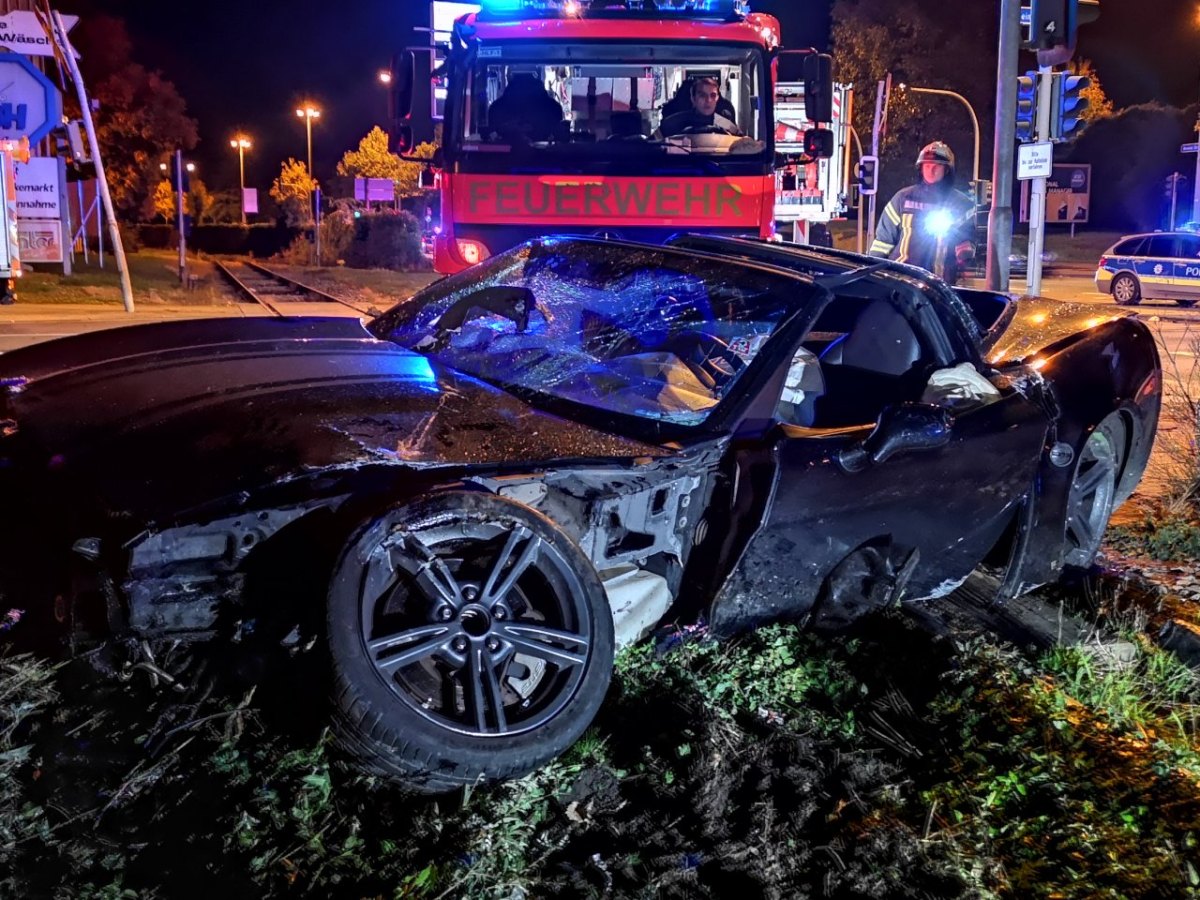 corvette-unfall-muelheim.jpg