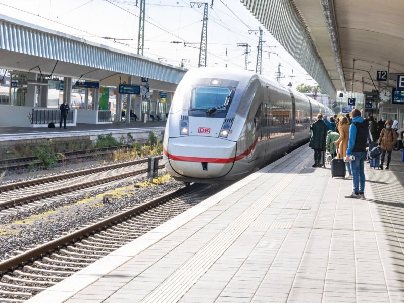 deutsche bahn 2.jpg
