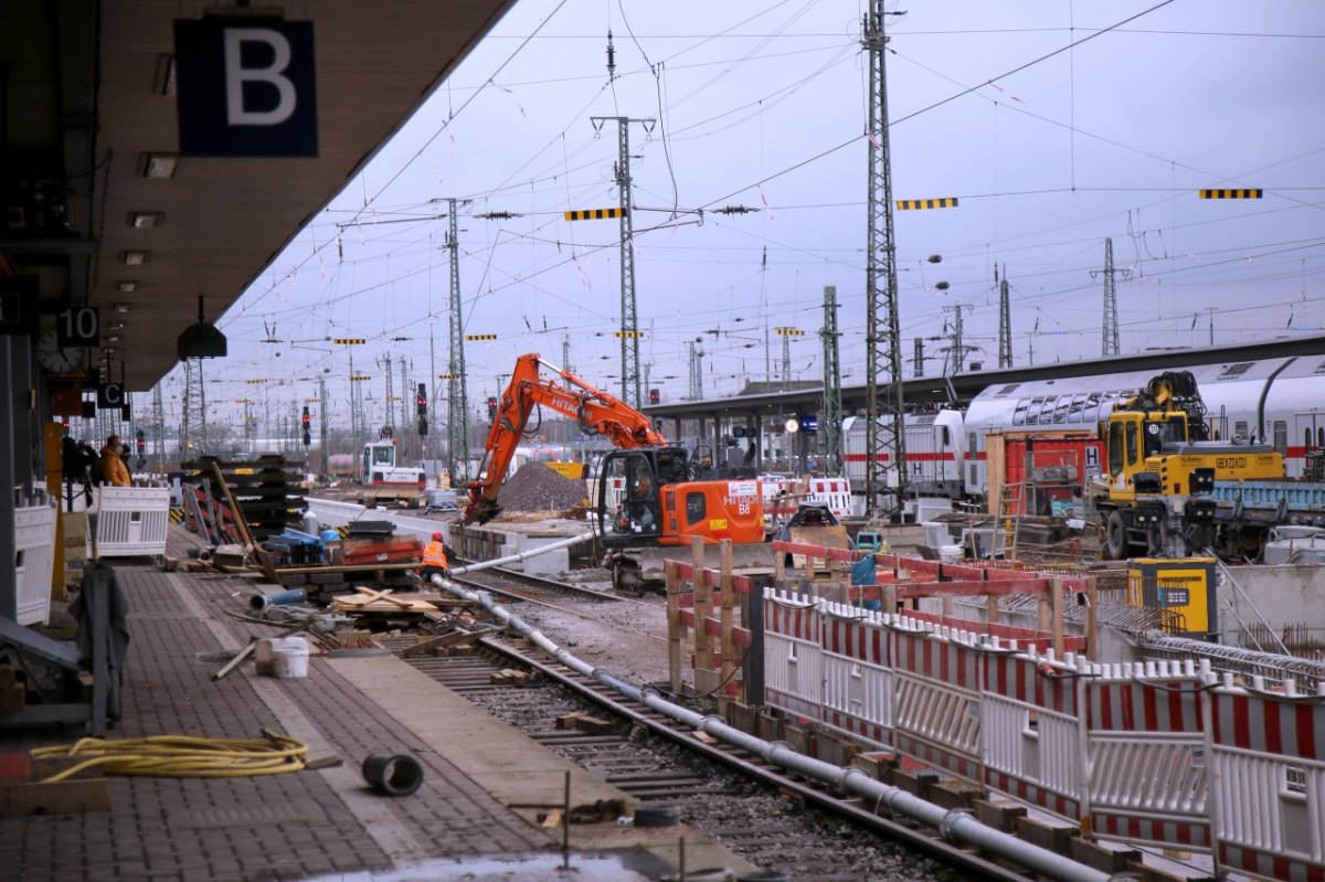 deutsche bahn.jpg