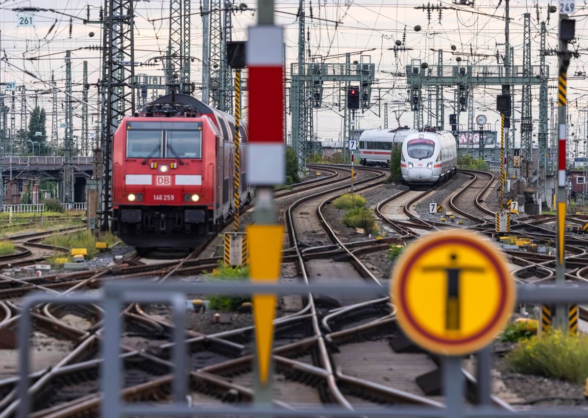 deutsche bahn nrw.jpg