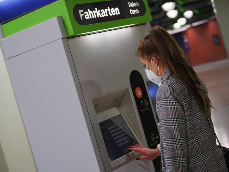 deutsche-bahn-ticket-umbuchen