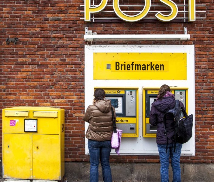 deutsche post.jpg