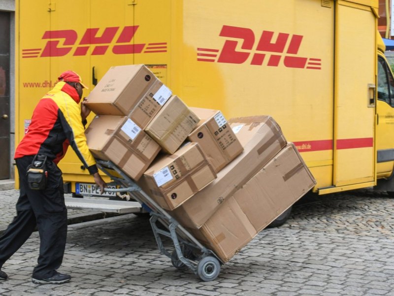 dhl