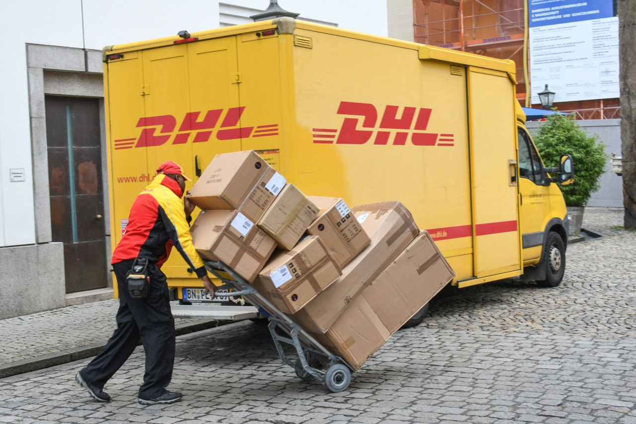 Bei DHL gab es zuletzt Verwirrung um neue Paketgrößen.