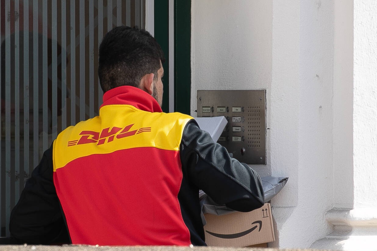 DHL-Boten erleben gerade die stressigste Zeit des Jahres.